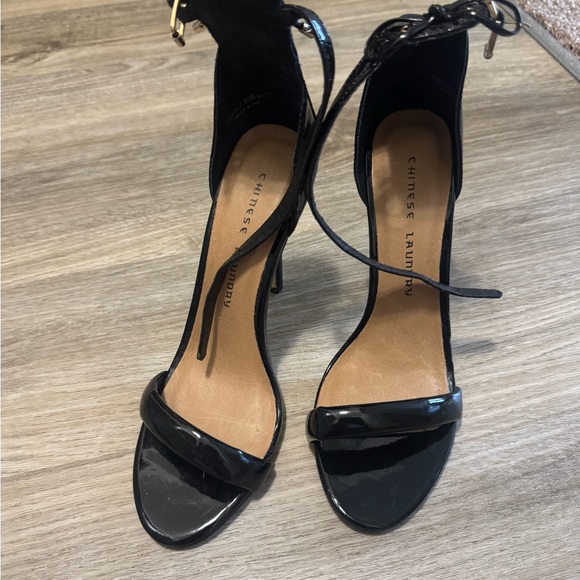 Chinese Laundry Black Strappy Heels - Picture 4 of 5